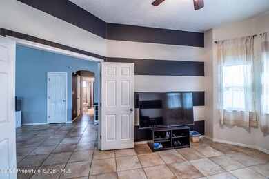 4928 Kingsway Dr, Farmington, NM 87402 - photo 5