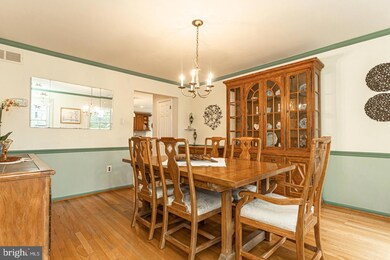 288 Maple Point Dr, Langhorne, PA 19047 - photo 5