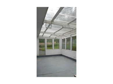 Green House: 30 x 12