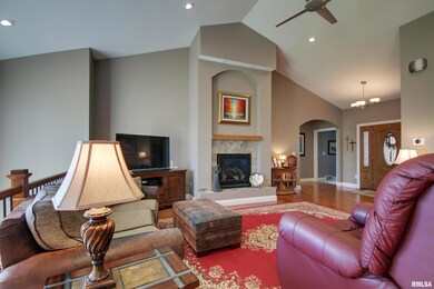 1707 S 47th St, Quincy, IL 62305 - photo 3