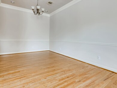 3003 Heritage Creek Oaks, Houston, TX 77008 - photo 6