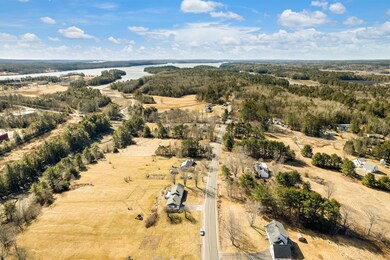 566 Birch Point Rd_109