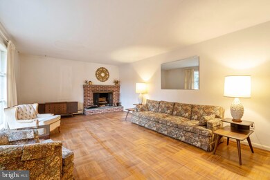 110 Furlong Ave, Newtown Square, PA 19073 - photo 5