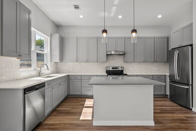 105 Out Yonder, Horseshoe Bay, TX 78657 - photo 4