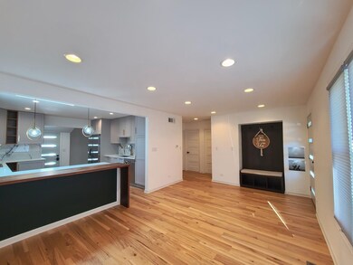 4011 Owl Dr, Rolling Meadows, IL 60008 - photo 5