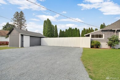 424 Hardefeldt St SE, Orting, WA 98360 - photo 4