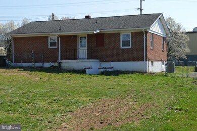 332 Aileen Ave, Strasburg, VA 22657 - photo 7