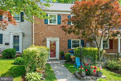 6010 Hardwick Place, Falls Church, VA 22041 - photo 2