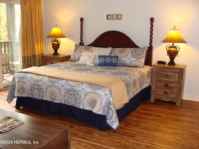 King Bed