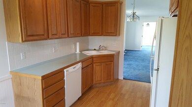 2474 Highridge Ln SE unit 16, Grand Rapids, MI 49546 - photo 6