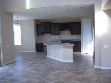 KITCHEN/ EATING AREA
