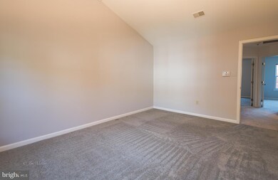 7329E Rocky Creek Dr, Columbia, MD 21046 - photo 4