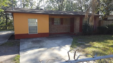 7410 La Ventura Dr S, Jacksonville, FL 32210 - photo 7