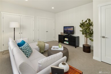 318 Howell Way unit A, Edmonds, WA 98020 - photo 2