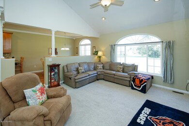 25590 Prairieview Dr-105