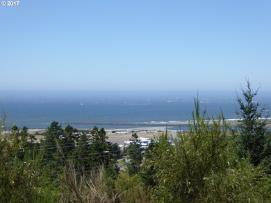 94402 Bear Mountain Rd unit 102, Gold Beach, OR 97444 - photo 3