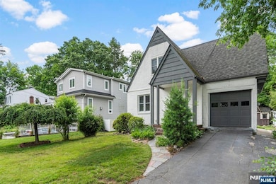 181 5th St, Cresskill, NJ 07626 - photo 2