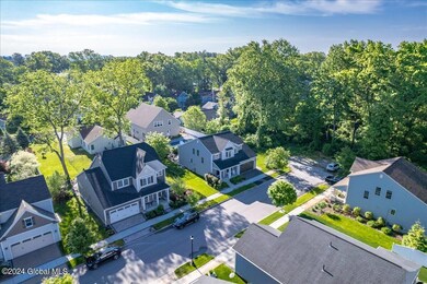 10 Chloes Way, Saratoga Springs, NY 12866 - photo 4