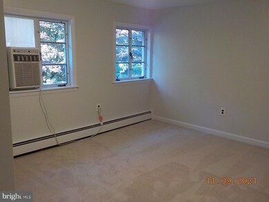 2300 Cherry Ln unit 3, Wilmington, DE 19810 - photo 3