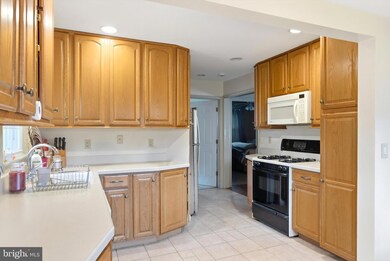 611 Boulton Ave, Point Pleasant Boro, NJ 08742 - photo 6