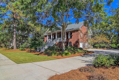 Lots of driveway space