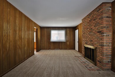 1305 Family Room