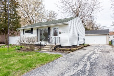 2826 N Pine St, Waukegan, IL 60087 - photo 2