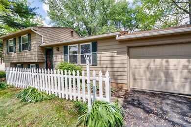 651 Sycamore Dr Pickerington-large-003-1