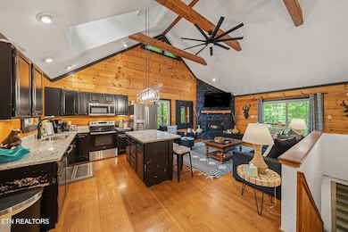 380 Laurel Road