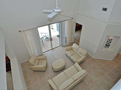 1054 Laguna Springs Dr, Weston, FL 33326 - photo 4