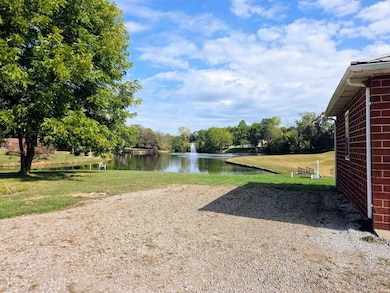 314 E Elnora St unit STO, Odon, IN 47562 - photo 2