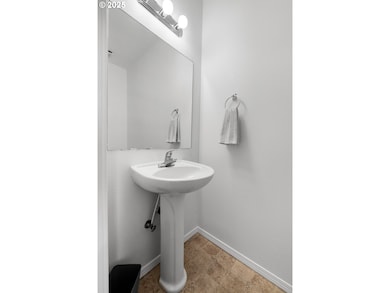 1518 SE Oak St unit 2, Hillsboro, OR 97123 - photo 7