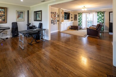 920 Rhodes Dr, Tyler, TX 75701 - photo 6