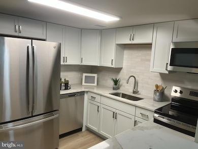 3217 Opal Ct, Wilmington, DE 19810 - photo 3