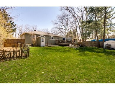 26 Batten St, Webster, MA 01570 - photo 5