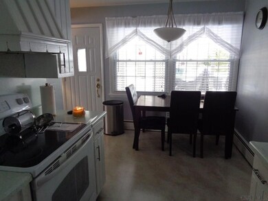 1168 Club Dr, Johnstown, PA 15905 - photo 7