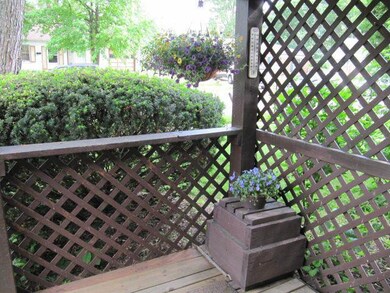 Covered front porch 2