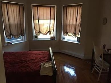 807 Washington St unit 2, Brookline, MA 02446 - photo 3