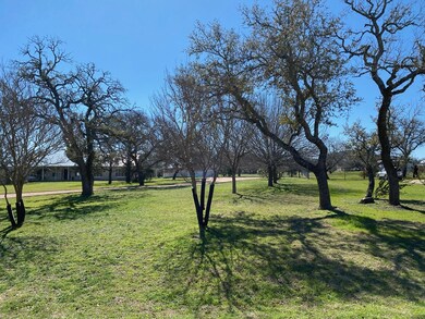 186 Northview Ln, Fredericksburg, TX 78624 - photo 4