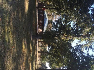 24785 Woodchuck Rd, Tecumseh, OK 74873 - photo 2