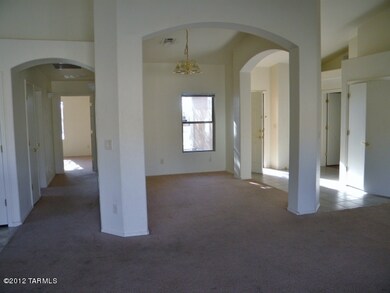 Dining Room-Pool Area