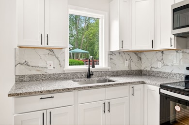 70 Hancock St, Whitman, MA 02382 - photo 7