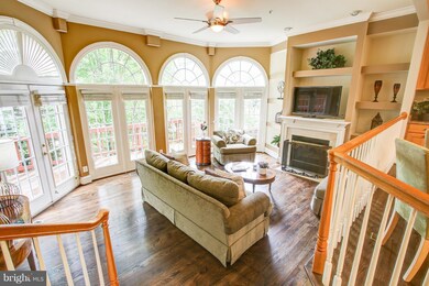 47836 Scotsborough Square, Sterling, VA 20165 - photo 5