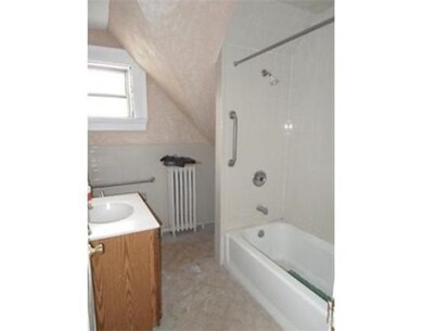 420 Harvard St unit 3, Brookline, MA 02446 - photo 2