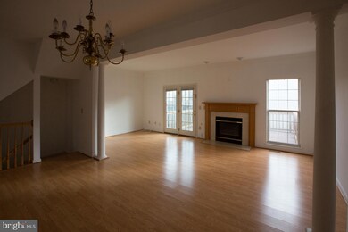 2015 Madrillon Springs Ct, Vienna, VA 22182 - photo 7