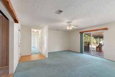 07_228WeedPatchDr_2010_FlexMLS800x600_80