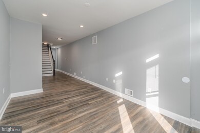 426 N Collington Ave, Baltimore, MD 21231 - photo 3