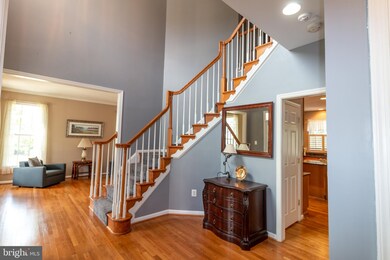 1302 Waneta Ct, Odenton, MD 21113 - photo 3