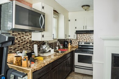 1602 Mammoth Rd, Dracut, MA 01826 - photo 3