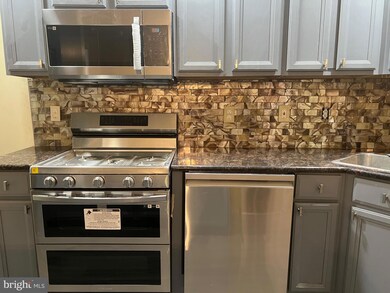 2113 N Spruce St, Wilmington, DE 19802 - photo 6